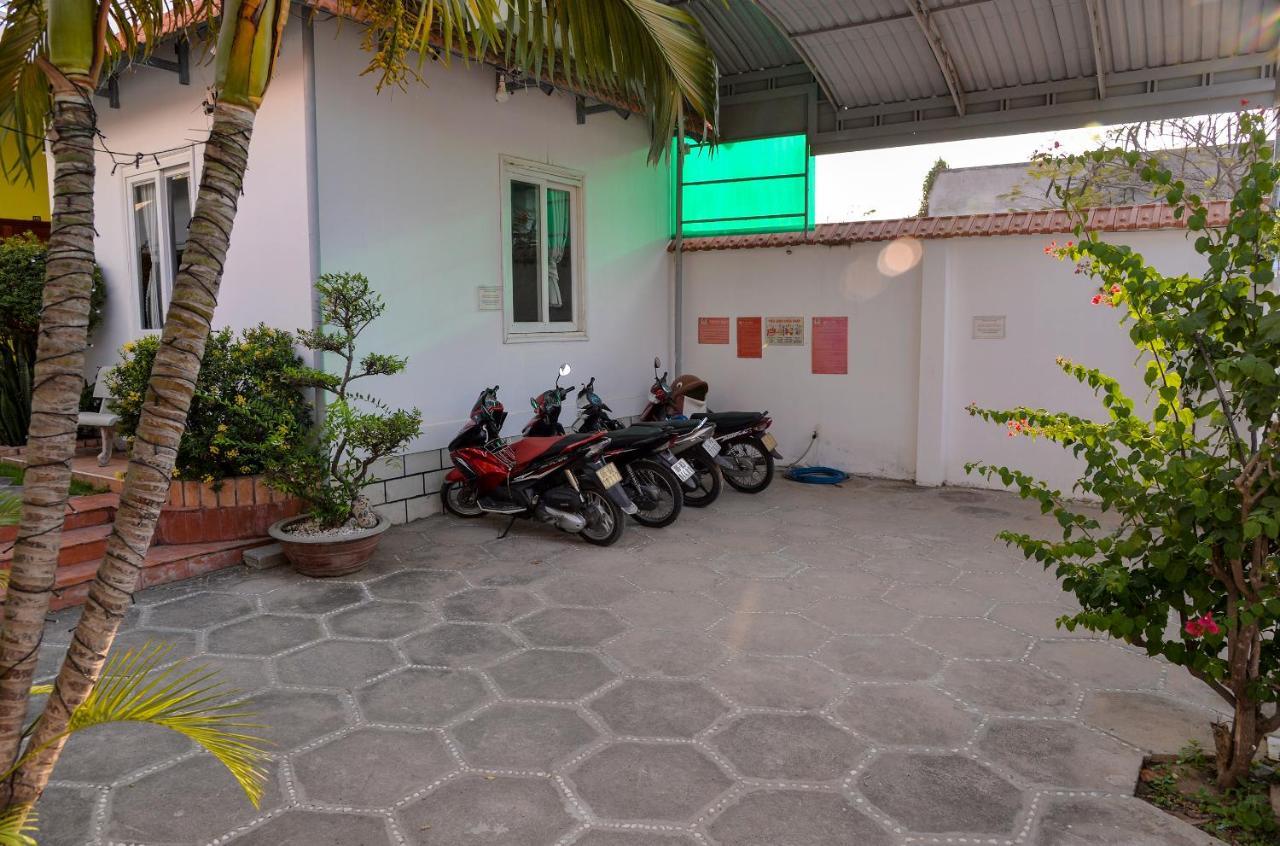 Готель An Vinh Analog House - Le Bonheur Ap Thien Phuoc Екстер'єр фото