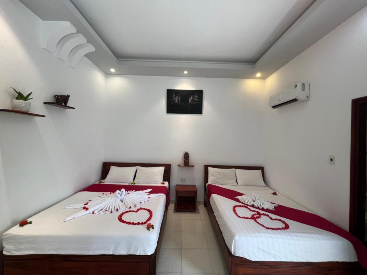 Готель An Vinh Analog House - Le Bonheur Ap Thien Phuoc Екстер'єр фото